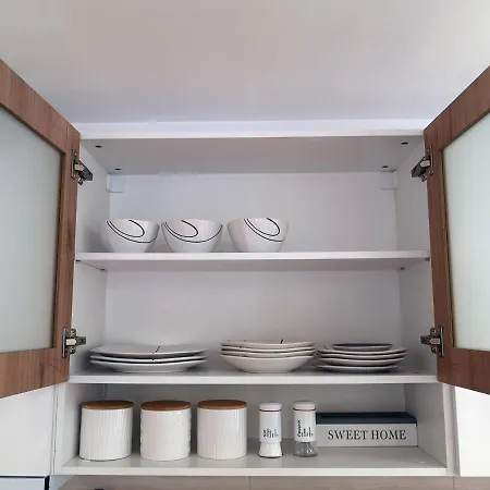 Comfortable Ground Floor Апартаменты